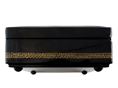 Tale of the Humpbacked Horse Lacquered Box