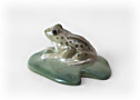 Did you know there are brown Tree Frogs? They are similar in color to our leopard frog figurine.