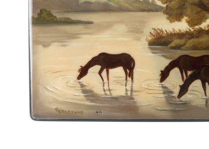 Buy Horses Watering Box at GoldenCockerel.com