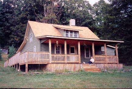 Boone Vacation Rental: The Old Farmhouse at Willet Ponds Horse Farm