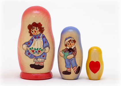 Raggedy Andy Birthday - Licensed Russian Nesting Doll