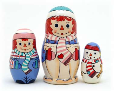 Buy Christmas Raggedy Ann & Andy Nesting Doll 3pc./4" at GoldenCockerel.com