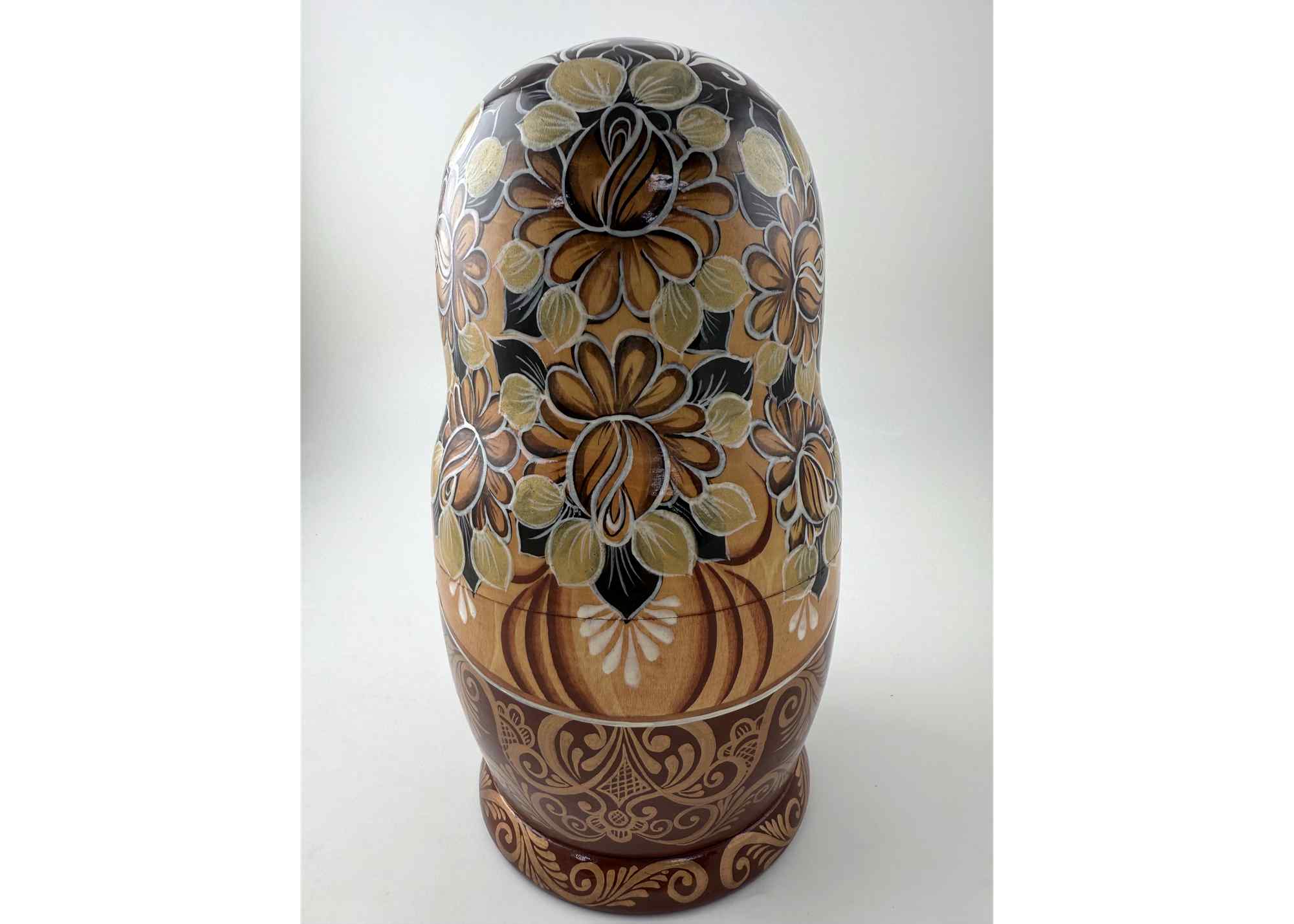 Buy Vintage Folk Scene Nesting Doll 10pc/10" at GoldenCockerel.com