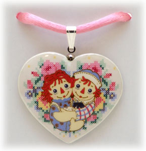 Buy RAGGEDY ANN & ANDY Sweetheart Pendant  at GoldenCockerel.com