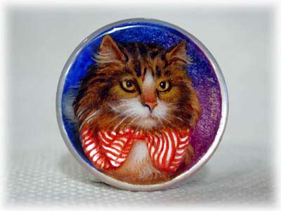 Buy Mother of Pearl Cat Portrat Button at GoldenCockerel.com