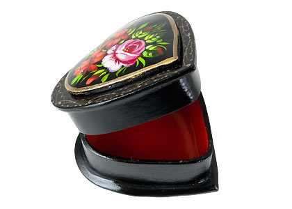 Buy Heart-Shaped Floral Lacquer Box at GoldenCockerel.com