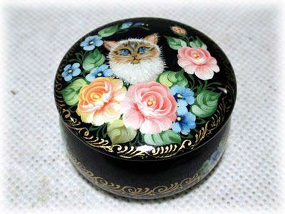 Buy Bouquet Cat Box 1.5" at GoldenCockerel.com