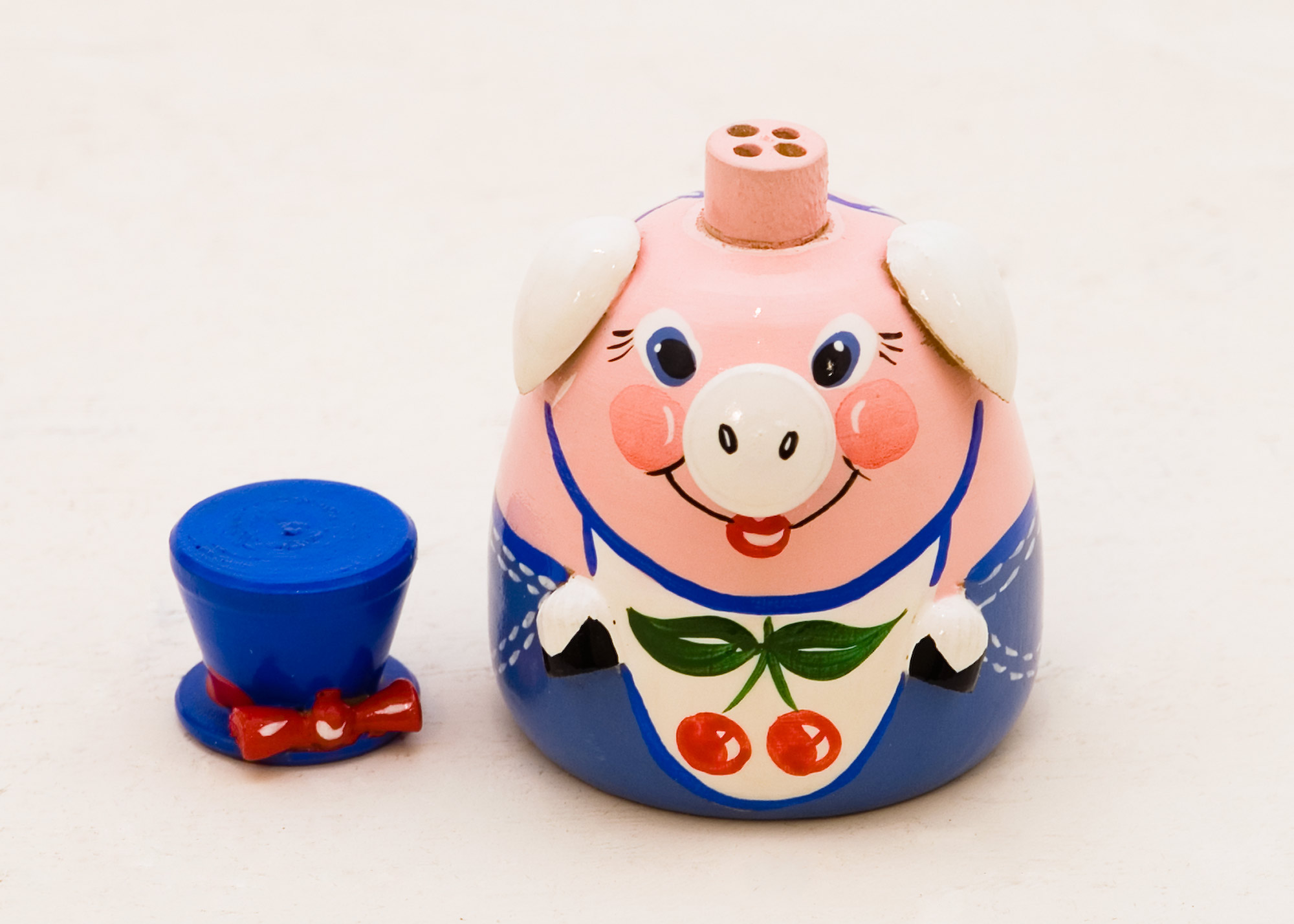 Buy Pig Pepper Shaker at GoldenCockerel.com