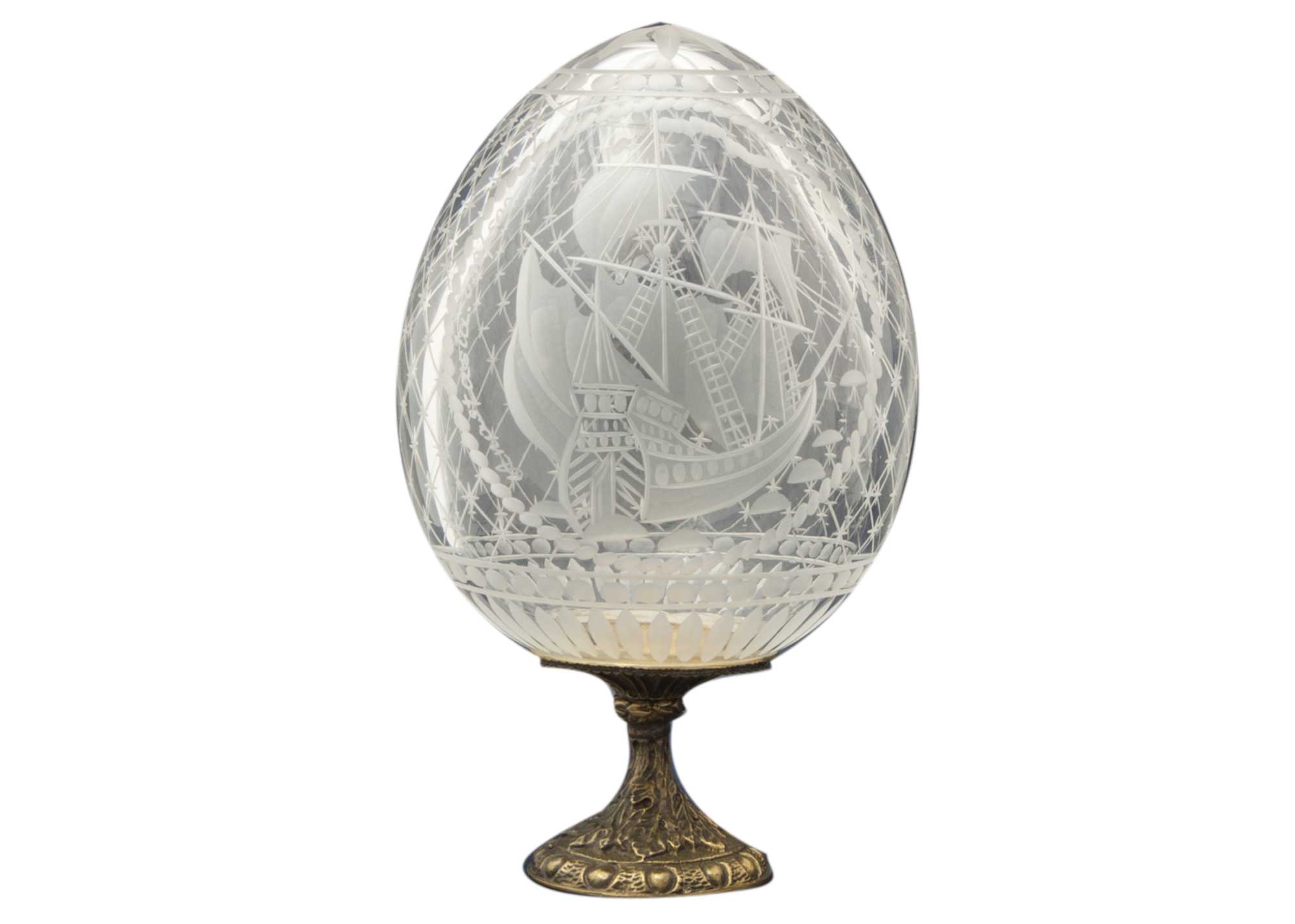 Buy Clear Crystal Egg w/ Sea Ship at GoldenCockerel.com