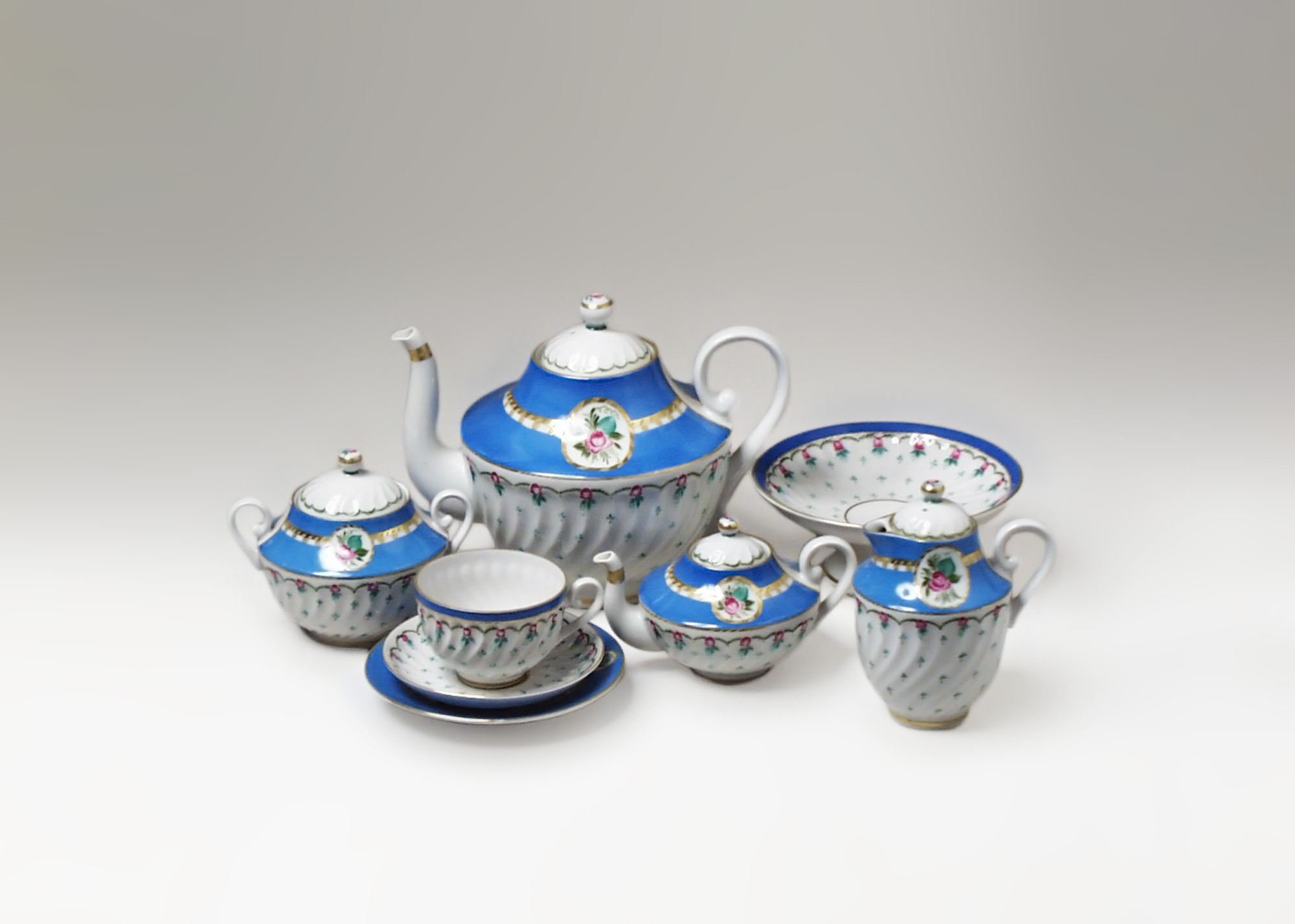 Buy Anastasia Tea Set, 23 piece at GoldenCockerel.com