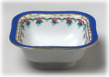 Buy Anastasia Salad Bowl, small at GoldenCockerel.com