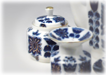 Buy Blue Field Sugar Bowl at GoldenCockerel.com