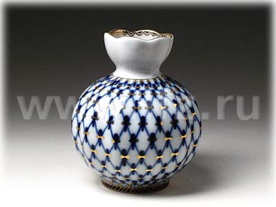 Buy Cobalt Net Flower Vase Tulip at GoldenCockerel.com