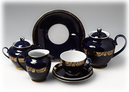 Buy Golden Frieze Tea Set Remnants at GoldenCockerel.com