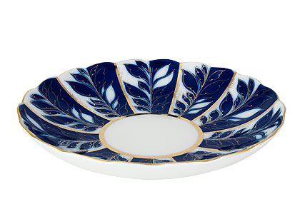 Buy Winter Evening Cake Dish 8.5" at GoldenCockerel.com